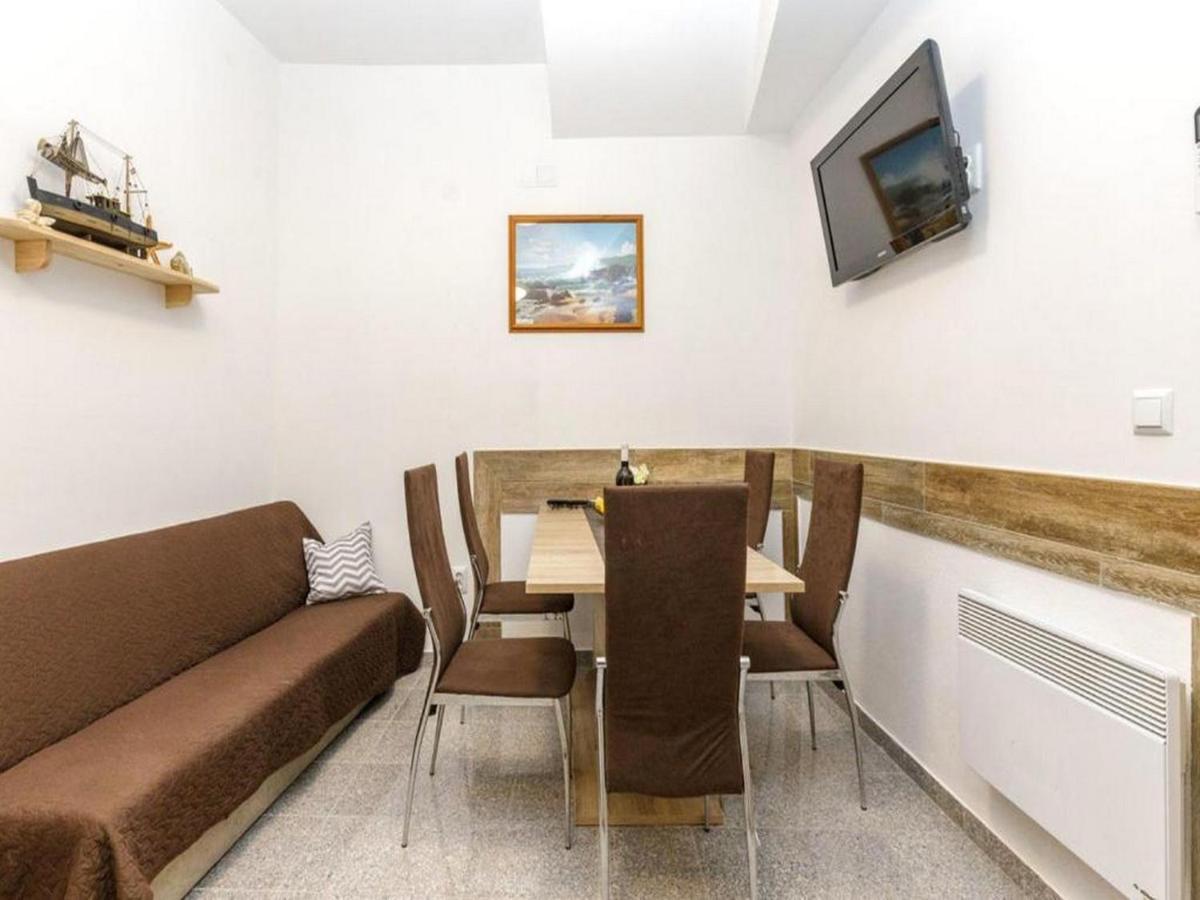 Apartment Senj Senj  Ngoại thất bức ảnh